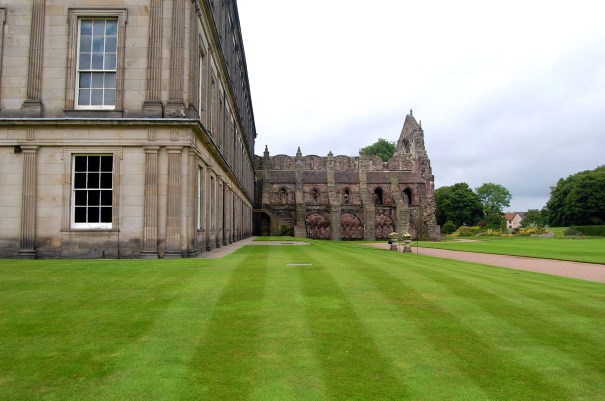palacio-de-holyroodhouse-2